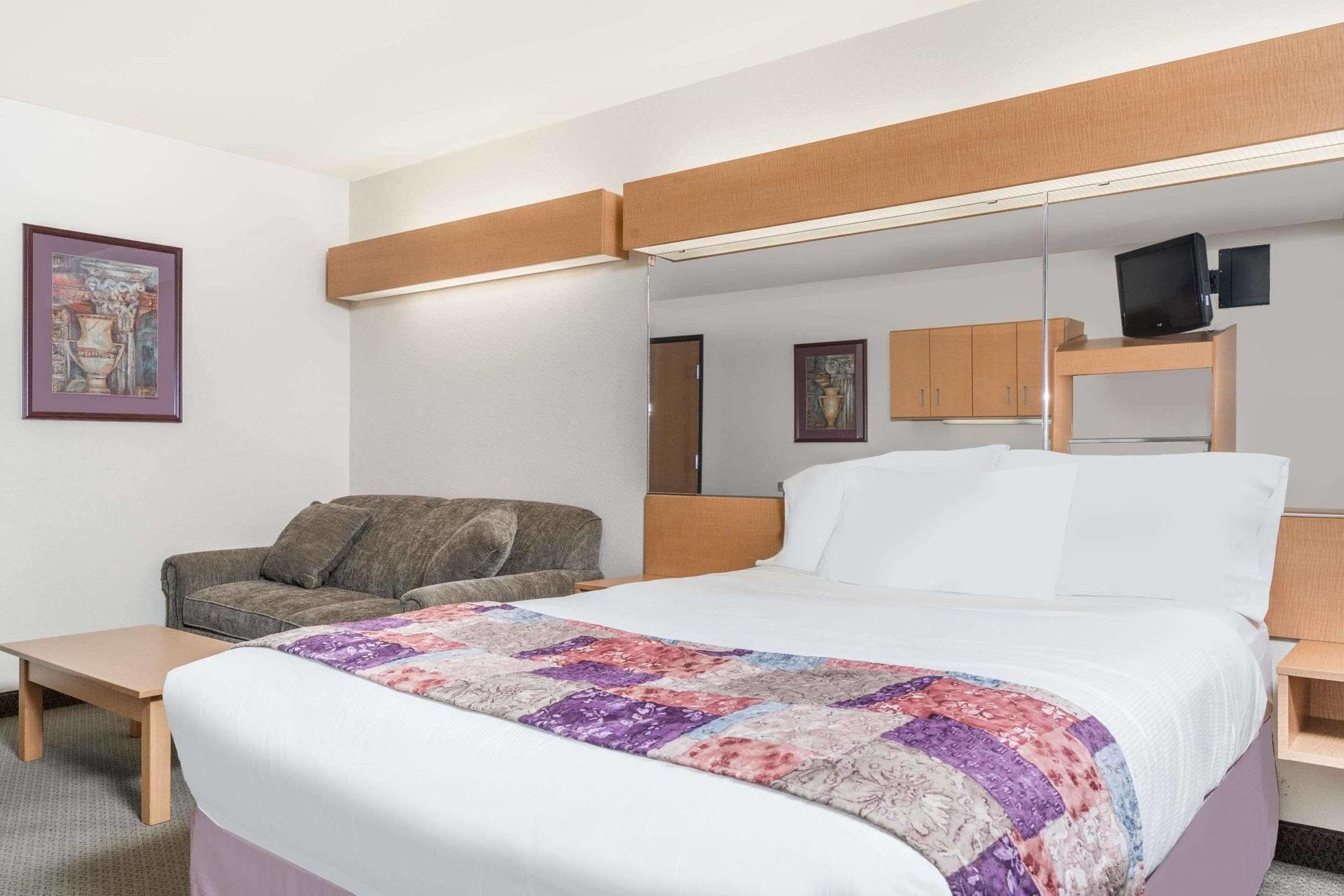 Microtel & By Wyndham 2* Mankato